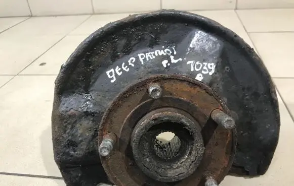 Jeep Patriot Front wheel hub spindle knuckle