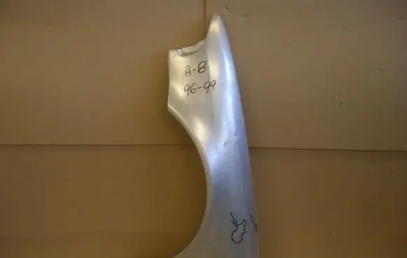 Audi A8 S8 D2 4D Fender