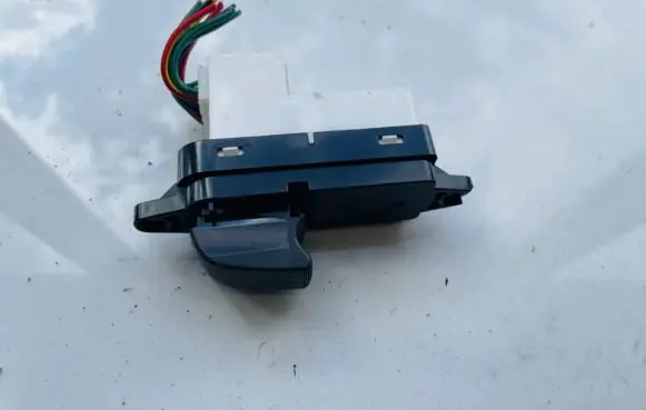 Mazda 6 Electric window control switch gp9f66380