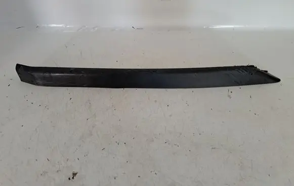Toyota Avensis T270 Front bumper lip 7685205030