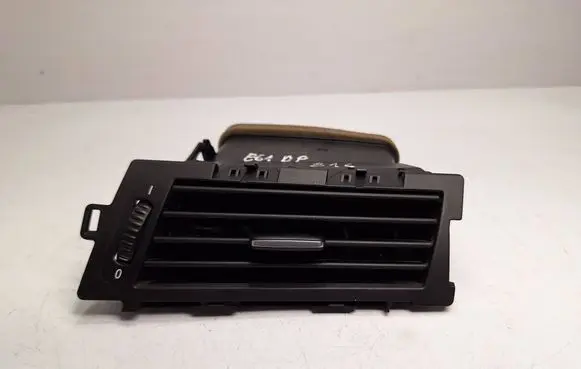 BMW 5 E60 E61 Dashboard side air vent grill/cover trim 9112205 64229112205