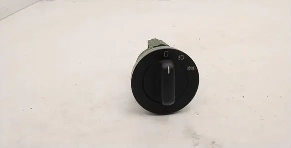 BMW 7 E38 Fog light switch 6901342