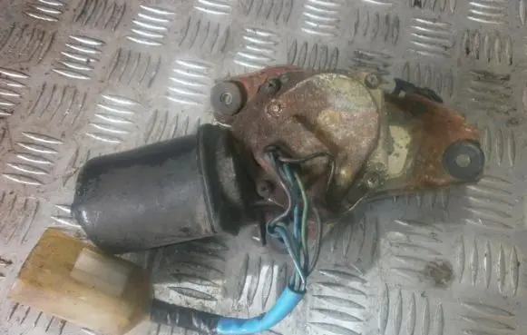 Subaru Legacy Wiper motor wm72282s