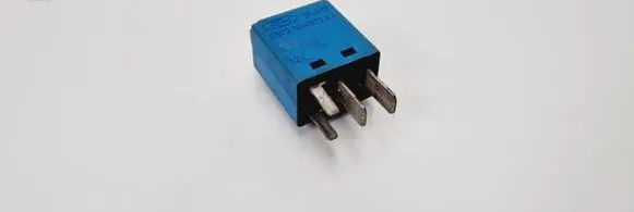 Ford Mondeo Mk III Other relay 96FG19W572AA