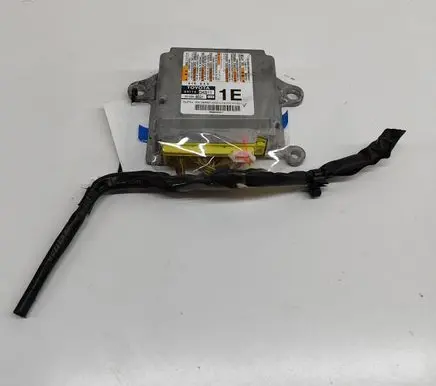Toyota Hilux (AN120, AN130) Airbag control unit/module 891700K811