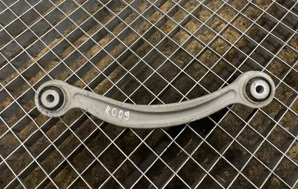 Mercedes-Benz C W204 Rear upper control arm/wishbone A20409 RSA20409