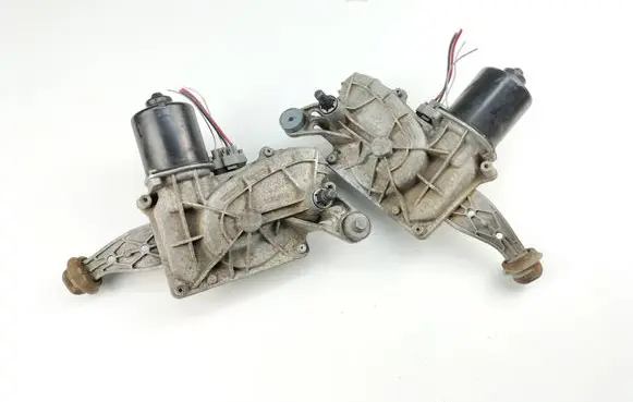 Renault Scenic III - Grand scenic III Wiper motor W000024700 W000024699
