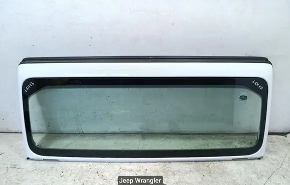Jeep Wrangler Front windscreen/windshield window 