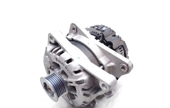Ford Puma Generator/alternator P1T1-11238-AB 824000139