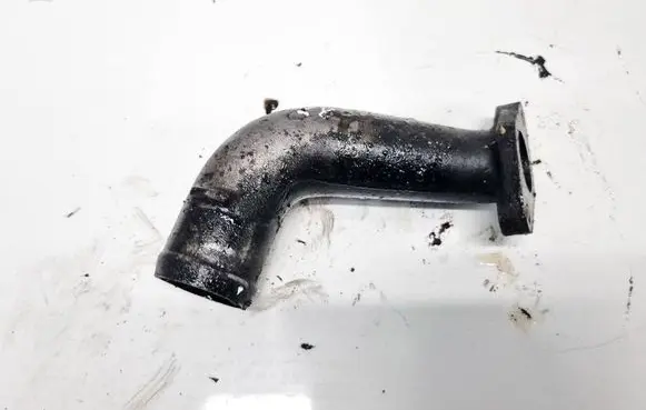 Nissan X-Trail T30 Intercooler hose/pipe 