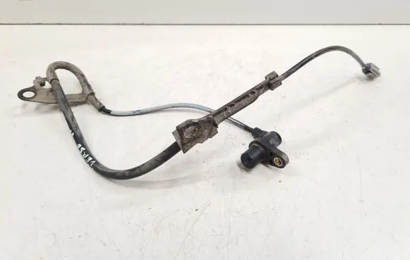 Toyota Avensis Verso ABS brake wheel speed sensor 8826612630