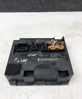 Volkswagen PASSAT B7 Comfort/convenience module 3AA959433