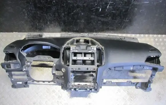 Ford Edge II Dashboard EM2B19E730BH PA093
