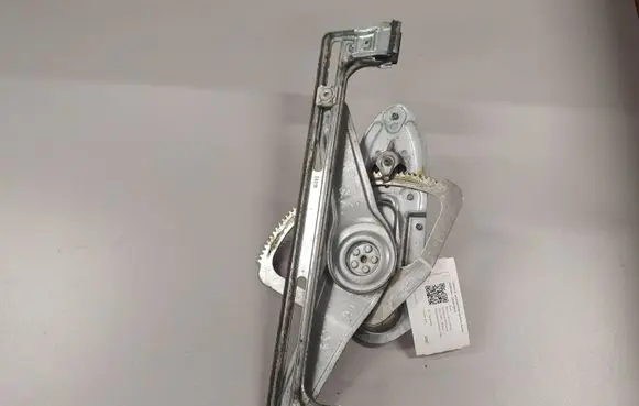 Ford Focus C-MAX Rear window lifting mechanism without motor 3M51R27000AD