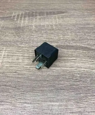 Opel Zafira B Other relay 4RA00779105 13171831