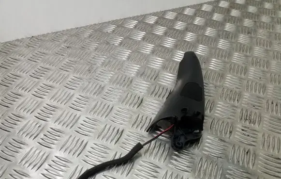 Volkswagen Golf Plus Front door high frequency speaker