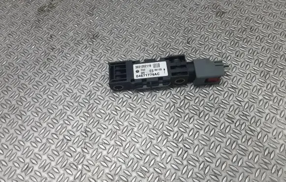 Chrysler 300 - 300C Airbag deployment crash/impact sensor 04671779AC