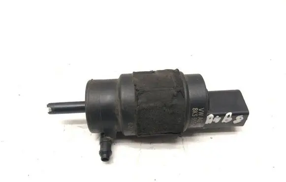 Audi A4 S4 B8 8K Windscreen/windshield washer pump 8K5955647