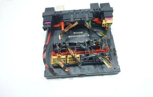 Volkswagen Golf Plus Comfort/convenience module 3C0937049AE F005V00631