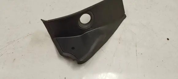 BMW X1 U11 Rear/tail light trim molding 9448829