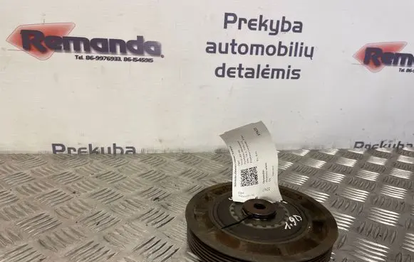 Opel Vivaro Crankshaft pulley C27581