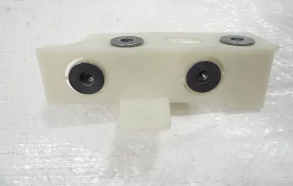 DS Automobiles 7 Crossback Fender mounting bracket 9821028680