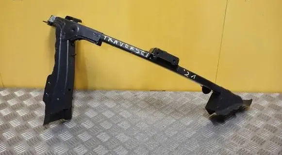 Chevrolet Traverse II Radiator support slam panel 84217729 2842