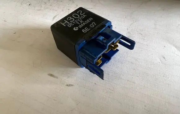 Mazda 626 Other relay H302