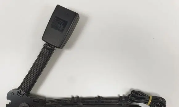 Land Rover Discovery 4 - LR4 Front seatbelt buckle 8H22-61208-AA