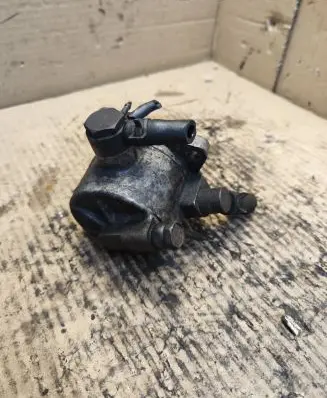 Vacuum pump