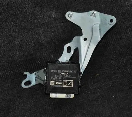 Lexus IS 220D-250-350 Other devices 8996053140