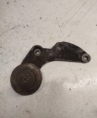 BMW 5 E39 Generator/alternator bracket 2248561