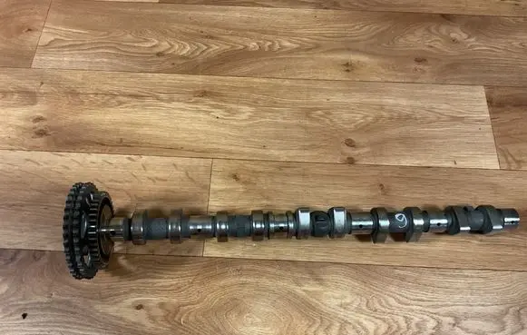 Mercedes-Benz ML W163 Camshaft 0510001