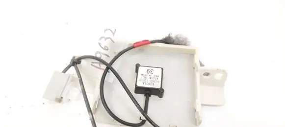 Antenna control unit