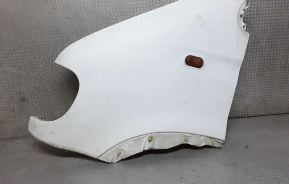 Renault Master II Fender