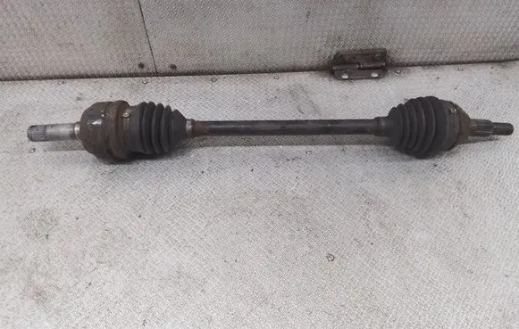 Cadillac CTS Rear driveshaft