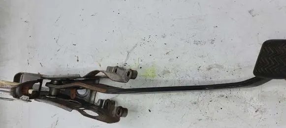 Clutch pedal
