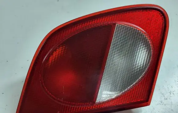 Mercedes-Benz E W210 Tailgate rear/tail lights 197523