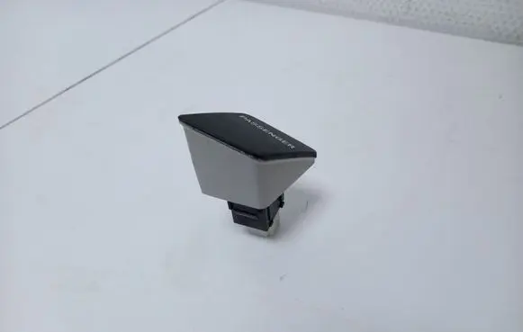 Toyota Yaris Passenger airbag on/off switch 839500D010
