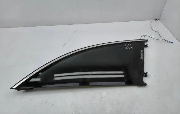 Mercedes-Benz R W251 Rear side window