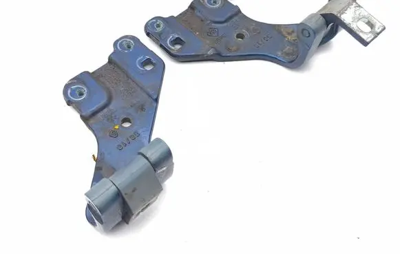 Renault Megane IV Tailgate/trunk/boot hinge 