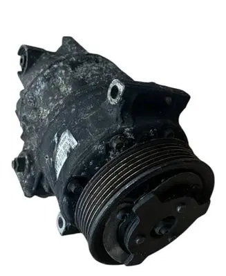 Volkswagen PASSAT B6 Air conditioning (A/C) compressor (pump) 1K0820803S