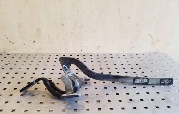 Volkswagen Touareg I Tailgate/trunk/boot hinge 7L6827301E