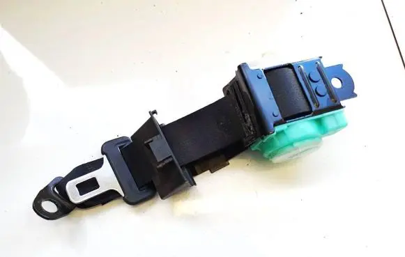 Toyota Avensis T250 Middle seatbelt (rear) 7335005042 73350-05042