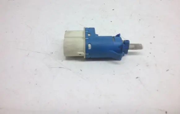 Brake pedal sensor switch