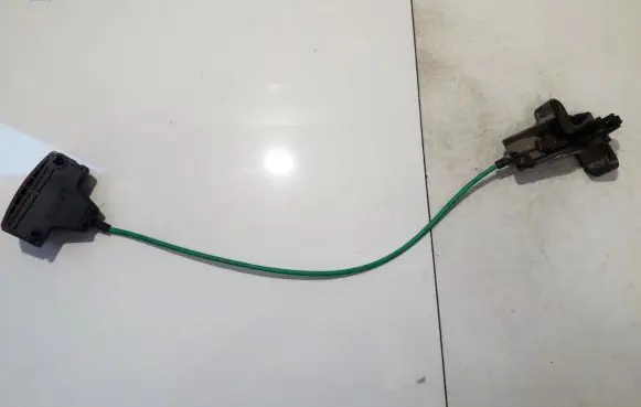 Peugeot 607 Seat back rest lock catch 