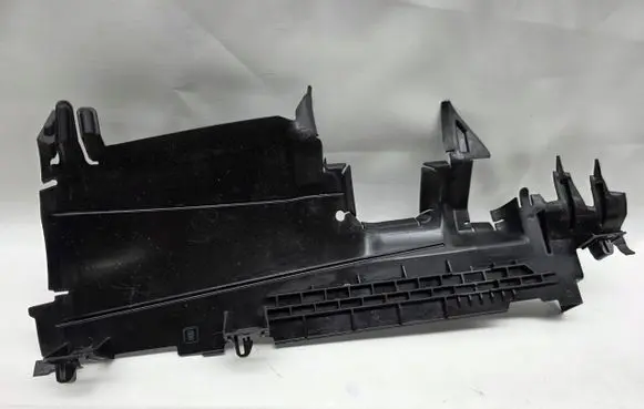 Volkswagen Golf Sportsvan Intercooler air channel guide 510121283A