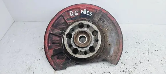 Mercedes-Benz E W212 Rear wheel hub
