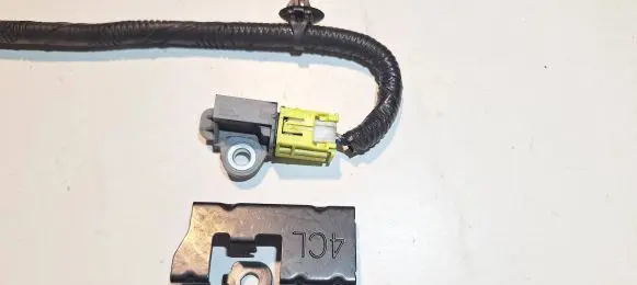 Nissan Qashqai Airbag deployment crash/impact sensor 965813RA0A NC3RA198300C44