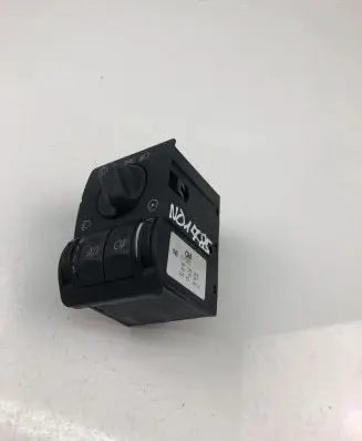 Opel Zafira B Light switch 09133249